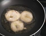 A picture of step 4 of Apple Malpua.