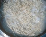 এগ চিকেন চাওমিন(egg chicken chowmin recipe in Bengali) রেসিপি ধাপ - 1 ছবি