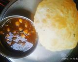 A picture of step 5 of Punjabi bathura.