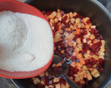 Foto del paso 2 de la receta: Bolitas de plátano, rellenas de mermelada de betabel