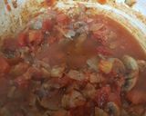 A picture of step 4 of Chicken Cacciatore. 😘.