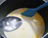 Foto langkah ke 2 dari resep Bakes Milk cheese.