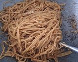 Foto langkah ke 4 dari resep Spaghetti Goreng Telur.