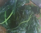 Foto langkah ke 1 dari resep Omelet Bayam.