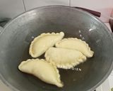 Foto langkah ke 10 dari resep Panada Isi Ayam.