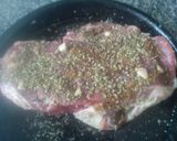 Foto del paso 1 de la receta: Paleta de ternera al ajillo con papas al horno