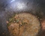 A picture of step 4 of Mirchi ki dal jawari ki Roti theccha.
