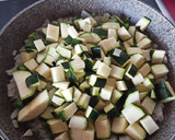 Foto del paso 3 de la receta: Espaguetis con pisto de calabacín