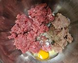 Foto langkah ke 2 dari resep Swedish Meatballs.