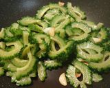 山苦瓜黃金炒蛋的食譜步驟4照片