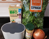 Foto del paso 2 de la receta: Crema de espinacas con espárragos blancos
