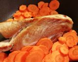 Foto del paso 2 de la receta: Cuadril de cerdo laqueado (simple) con zanahorias y 🍎 🐖🥕