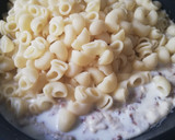 Foto del paso 3 de la receta: Tiburones de pasta con carne a la bechamel