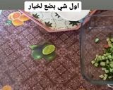 صورة لخطوة 2 من وصفة سلطة اللبن بخيار باردة وطيبة كتيير