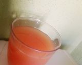 A picture of step 4 of Orange Watermelon Juice.