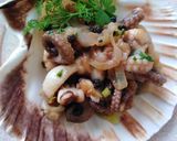 Foto del passaggio 6 della ricetta Polipetti (polpo🐙🐙🐙) al rum