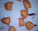 A picture of step 5 of Garlic Brown buns.