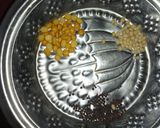 A picture of step 2 of Oats upma.