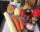 Foto del paso 1 de la receta: Receta número 200: Caldereta de pescado y gamba roja 🦐🦐🦐🦐🦐🦐🦐🦐