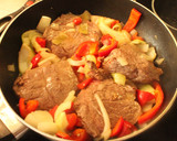 Foto del paso 3 de la receta: Estofau papeado para campeonar escuchando a  Jeff Beck
