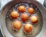 A picture of step 4 of Gulab jamun.