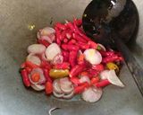 Foto langkah ke 2 dari resep Sambal bawang bu rudy.
