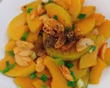 Hình bước làm 2 của món Bí đỏ xào