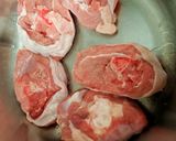 Une image de l'étape 1 de Osso buco de dinde à la milanaise et ses pommes de terre à la nutricook.