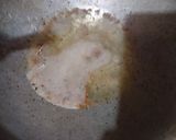 A picture of step 1 of Aloo ghobhi ki sabji.