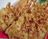 Foto langkah ke 6 dari resep Rempeyek Kacang Tanah & Udang Rebon.
