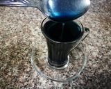 A picture of step 8 of Blue curacao syrup.