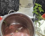 A picture of step 1 of Super Cooling and Refreshing Watermelon Strawberry mocktail.