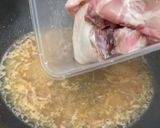Foto langkah ke 3 dari resep Ayam kecap saus lada hitam.