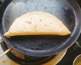 A picture of step 4 of Gur ki Roti (jaggery stuffed paratha) 😋 sweet paratha 😋.