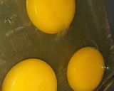 Foto langkah ke 1 dari resep Telur Dadar.