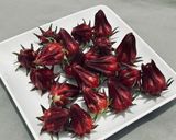 Foto langkah ke 1 dari resep Es Bunga Rosella Jeruk Purut.