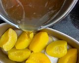 Hình bước làm 2 của món Panna cotta thạch trà đào 🍑