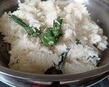 Foto langkah ke 5 dari resep Lemper ayam.