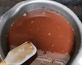 A picture of step 2 of Chocolate snow ball syrup.