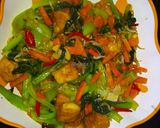 Foto langkah ke 3 dari resep Tumis Pakcoy Ceria.