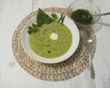 Cukkinikrémleves 🍵 citromos 🍋fűszeres 🌿 és fokhagymás 🧄 olajjal recept fázis 8 fotója