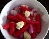 Foto langkah ke 2 dari resep Ayam panggang pedas.