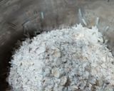 A picture of step 2 of Masala Idli.