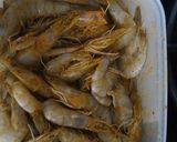Foto langkah ke 1 dari resep Udang kunyit.