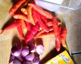 Foto langkah ke 1 dari resep Sambal Bawang ala Bu Rudi #anekaSambalCookpadKarawangBekasi.