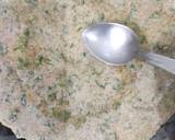 Multigrain methi thepla roll with bell pepper & paneer stuffing recipe step 4 photo