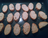 Foto del paso 1 de la receta: Tostas para canapés