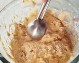Foto langkah ke 2 dari resep Cekodok Pisang isi Keju.