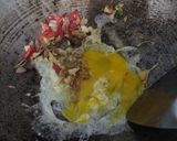 Foto langkah ke 2 dari resep Mie Nyemek Indomie Goreng.