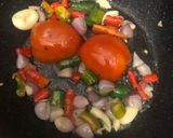 Foto langkah ke 2 dari resep Sambel Cumi Asin.